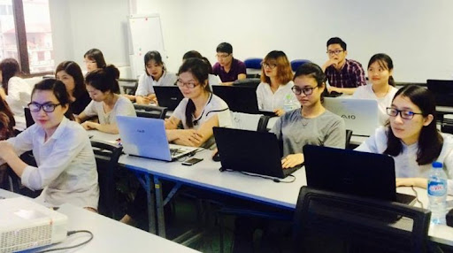 Khóa Học Marketing Thực Chiến Của Đinh Đức Tùng